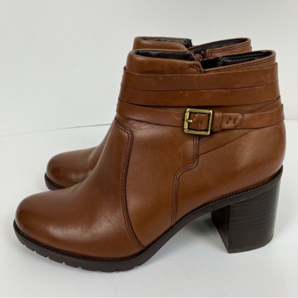 Clarks Tan Leather Ankle Booties - Picture 2 of 16
